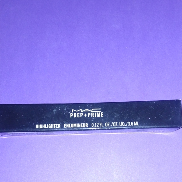 MAC Cosmetics Prep + Prime Highlighter - Picture 1 of 1